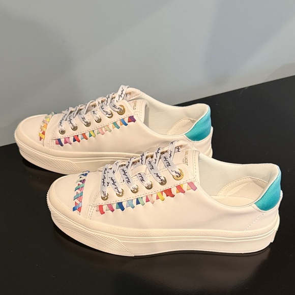 NIB - Karl Lagerfeld White Sneakers with Multicolor Accents - Picture 4 of 9